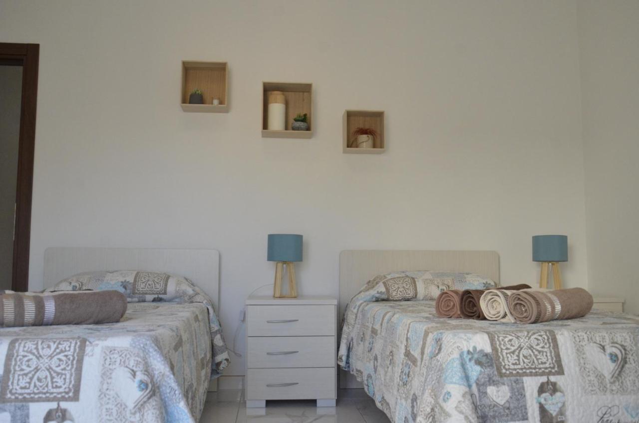 Lorenza Letting Apartment Marsaxlokk Buitenkant foto